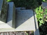 image of grave number 679635